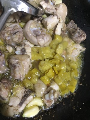 Small fry chicken (bright hot tasty very go with rice) practice measure 9