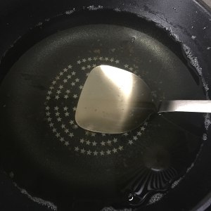The practice measure of the leaf fat that boil a pig 8