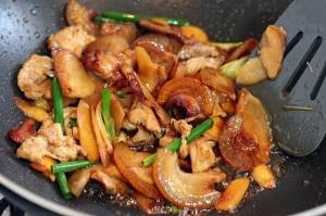 若き江小stoneが石豚6で肉を炒める練習方法
