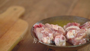 The practice measure that the daily life of a family contains rice of chicken of edition yellow stew 2