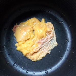 Electric rice cooker is simple and easy edition: The practice measure that saline    hand rips chicken 2
