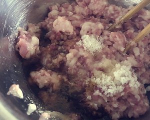 3のタイヤではない100個の豆腐肉の団子の練習尺度