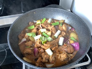 The practice measure of chicken of grail of the daily life of a family 8
