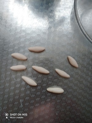 The practice measure of steamed bread of little younger sister of pig little younger brother and pig 3