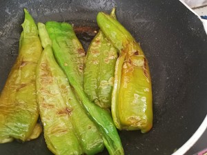 いくつかのホットスパイスプラントのいずれかの ごはんといっしょの料理の虎（虎皮少技）練習対策4 