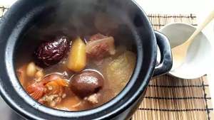 悪意のある豚の軟骨のスープ9