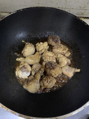 The practice measure of yellow stew chicken 3