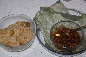 The practice measure of chicken of polished glutinous rice of lotus leaf Chinese chestnut 11