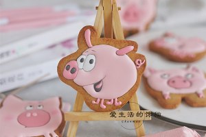 ピンクの豚菓子12の霜のビスケットの実践測定
