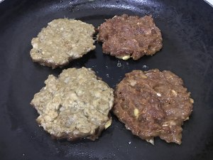 The practice measure of hamburger of pig willow egg 9