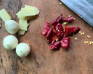 The practice measure of yellow stew chicken 5