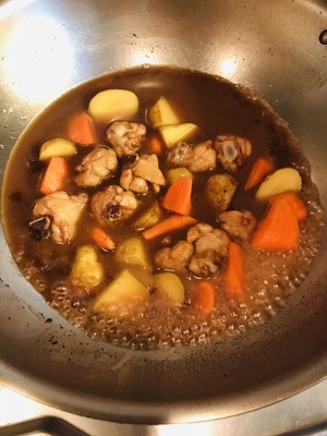 The practice measure of 3 cups of chicken that can eat two bowls of meals 5