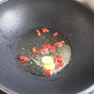 The practice measure of the bumpkin chicken that eats 3 bowls of big meals 3