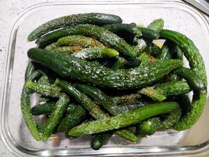 小さなキュウリ3の練習尺度を爆発させる