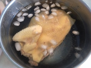 The practice measure that cuts chicken in vain 6