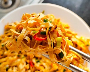 [コクのある緑の香りの甘いホット100枚のシルク]の次の食事の練習対策 13 
