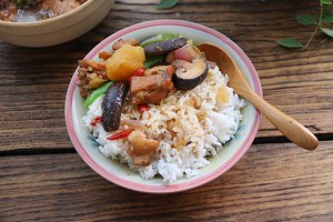 Of snack bound " the net is red " the practice measure of rice of yellow stew chicken 19