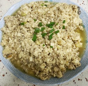 The practice measure of gallinaceous dig bean curd 8