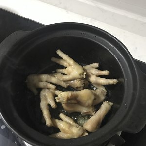 ？？Gallの爪のバオ：鶏の震えの爪 段落と同じ、ご飯に行く必要があります、つまり、入り口は変更されますか？ 