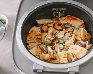 The practice measure of meal of cook a meal of slippery chicken of Xianggu mushroom winter bamboo shoots 13