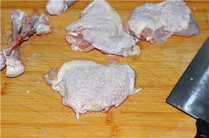 Xiangguの滑りやすい鶏肉の実習対策1