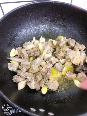 The practice measure of chicken of acerbity hot dummy 5