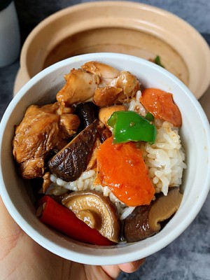 The practice measure that stews drumstick than the Xianggu mushroom with yellow stew even delicious chicken 13