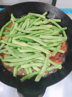 Flesh of braise in soy sauce stews fabaceous horn (absolutely go with rice) practice measure 11