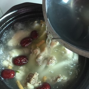 Qing Dynasty of chicken of Bao of coco of Guangdong beautiful soup is sweet goluptious practice measure 5