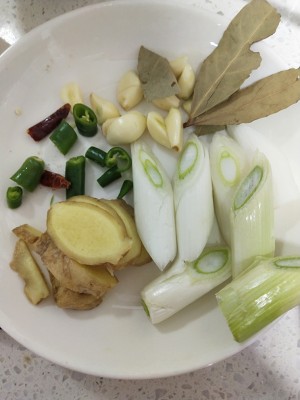 The practice measure of chicken of grail of the daily life of a family 4