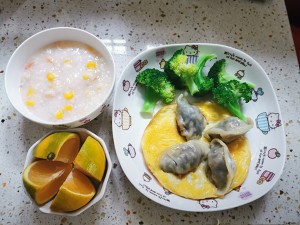 The practice measure of the beautiful type breakfast of elementary school chicken 1