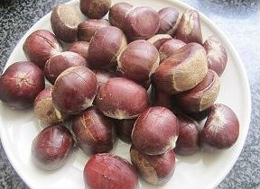The practice measure of chop of Chinese chestnut stew 3