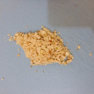 Chicken of    of salt of Xian Xiang of the daily life of a family (the hand rips chicken) practice measure 2