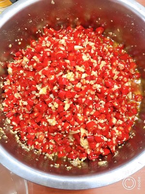 The practice measure of sauce of chop any of several hot spice plants 8