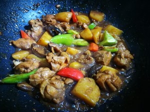 The practice measure of yellow stew chicken 9