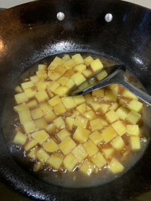 Next meal with technical very low content - potato of braise in soy sauce, soft and not sodden practice measure 4