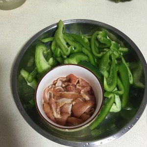 The practice measure that pig board muscle fries chili 2