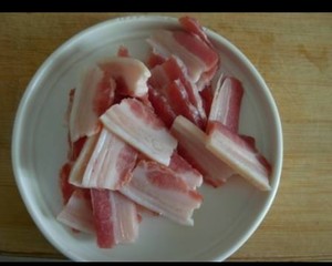 The practice measure of green pepper steaky pork 1