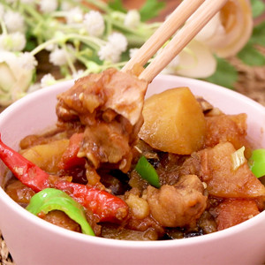 The practice measure of chicken of yellow stew of edition of electric meal Bao 5