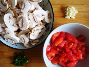 The practice measure that a kind of dried mushroom also can exceed go with rice 2