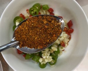 Taste special the practice measure that the hand with the hot acid of bright rips the chicken that do not have bone 7
