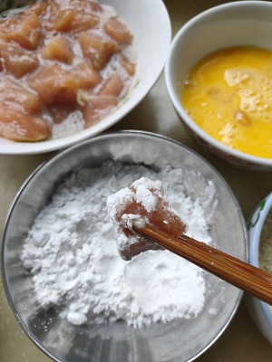 The practice measure that contains gallinaceous rice flower 2