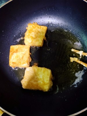 Boiler collapses the practice measure of bean curd 3