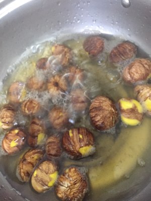 The practice measure of chestnut Bao chicken 3