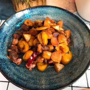 ? ? Chinese chestnut chicken: The Bao dish of super and super go with rice? ? practice measure 9