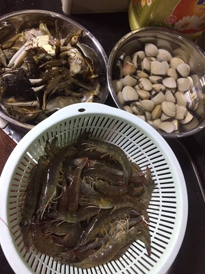 The practice measure of Bao of shrimp crab chicken 1