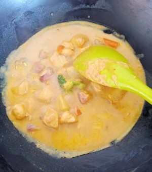 The practice measure of meal of potato of curry chicken willow 7