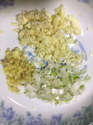 The practice measure of Xianggu mushroom slippery chicken 3