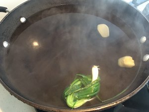 無駄に鶏肉を切る練習方法