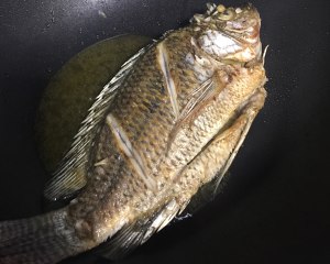 The practic 醤油で煮込みの魚をしないお母さんは良い妻ではないという測定3 